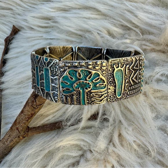 Vintage ๐ค Boho Silver Tone & Turquoise Stretch Bracelet Square Tribal Beachy - Picture 8 of 8